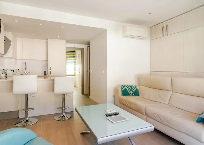 アパート Piso Reformado A Pie De Playa Sa Riera ベグール